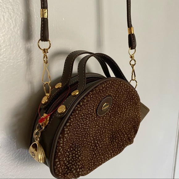 ‼️2/$25‼️Vintage Mini crossbody bag - Picture 1 of 12
